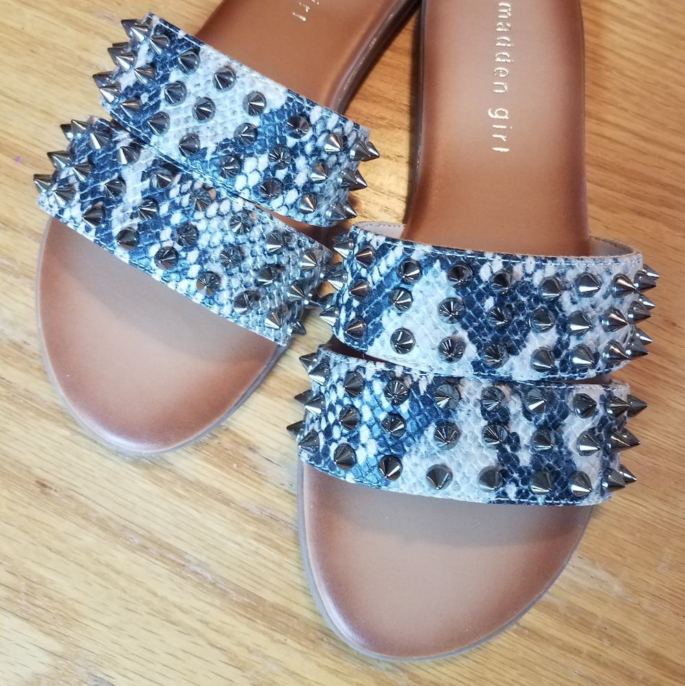 Steven Madden Sandals